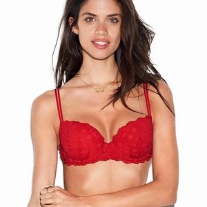 Victoria Secret Date PushUp Bra